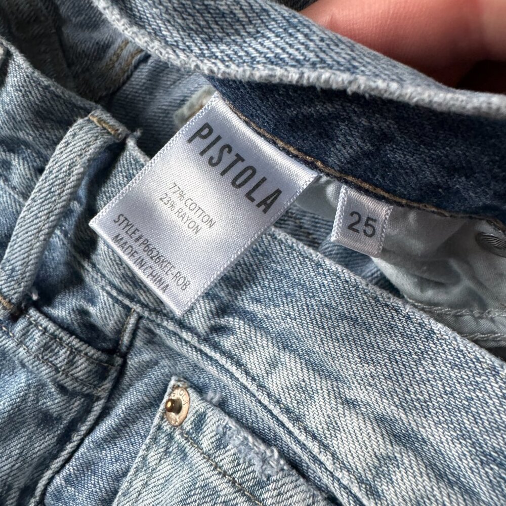 Like New Pistola Medium Denim Distressed Jeans Sz 25 - Picture 3 of 6